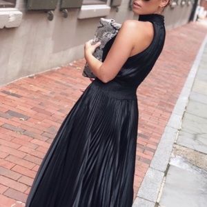 Audrey Hepburn style pleated flirty lightweight satiny halter style dress